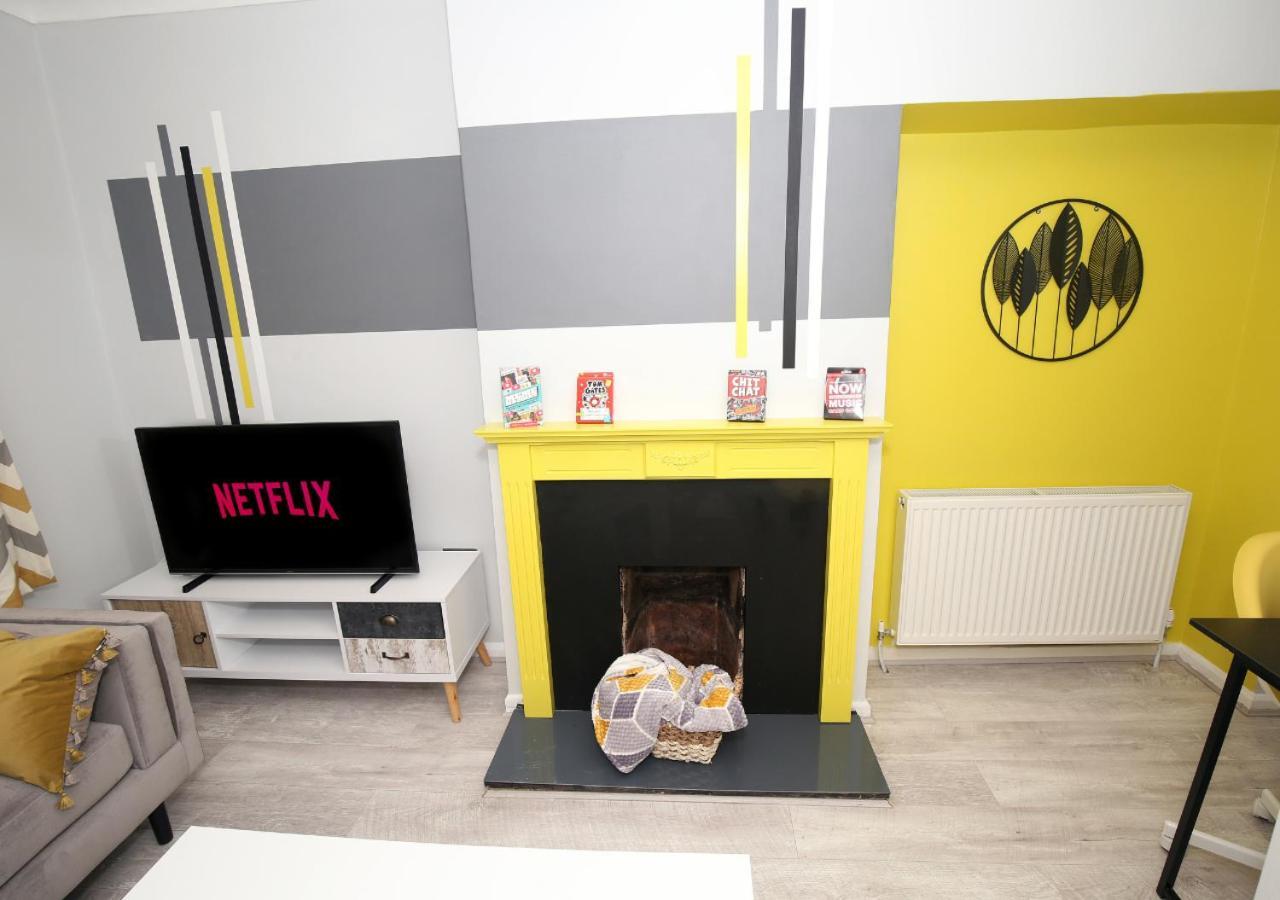 Apartmán 3-Bed House With Parking Near London O2 Exteriér fotografie